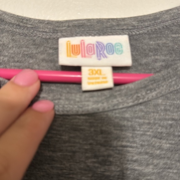 LulaRoe Randy - Picture 2 of 4